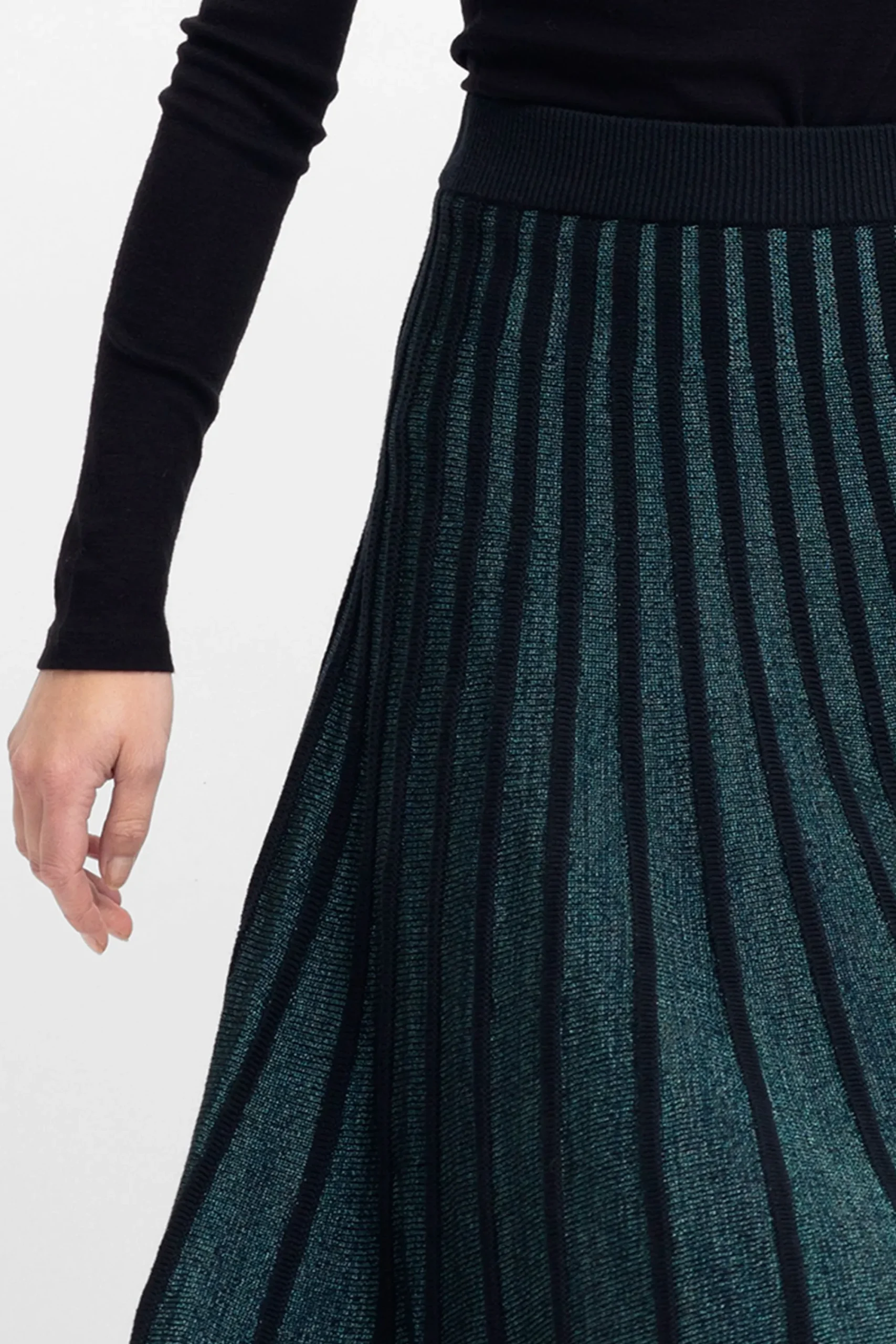 Glittra Metallic Skirt|ELK Outlet