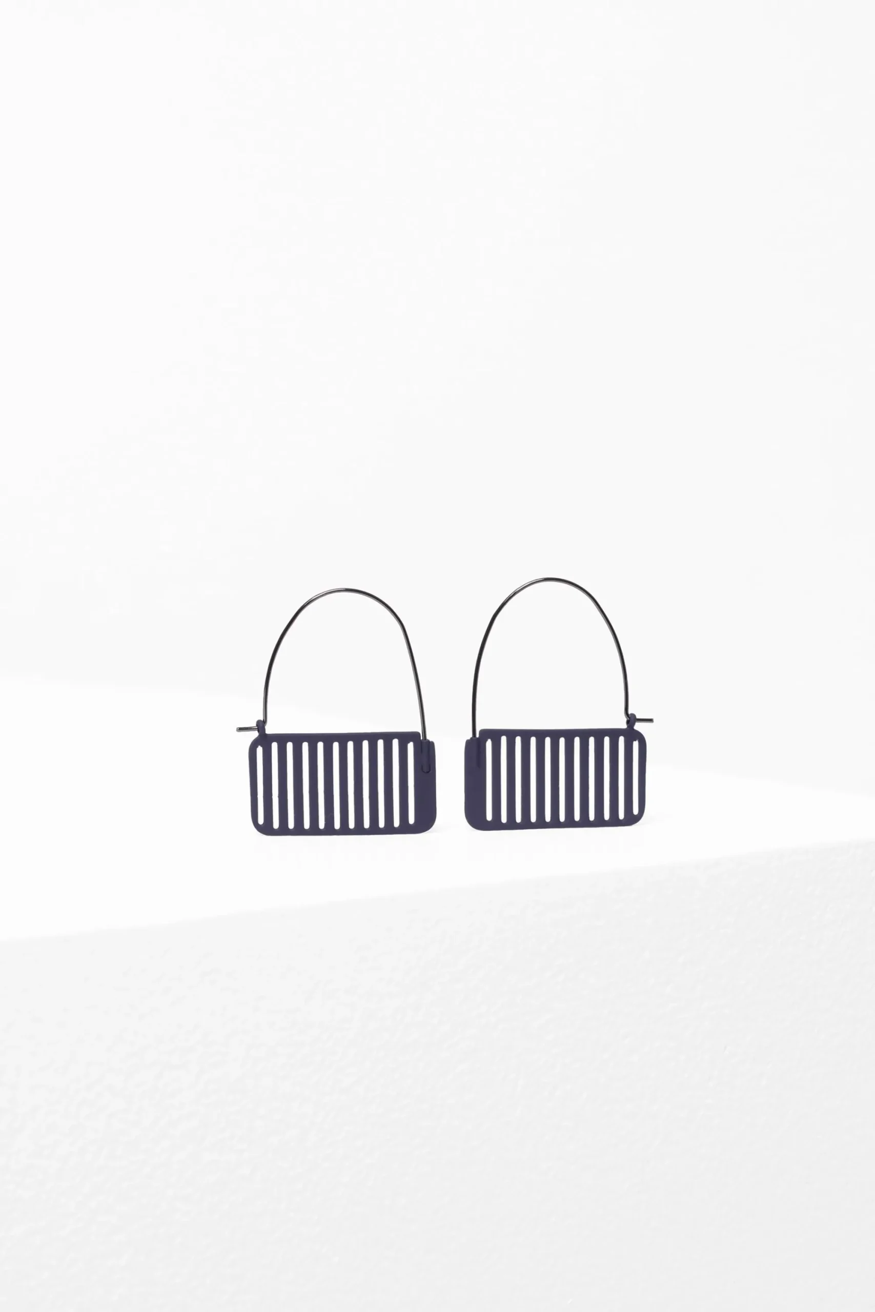 Gris Earring|ELK Online