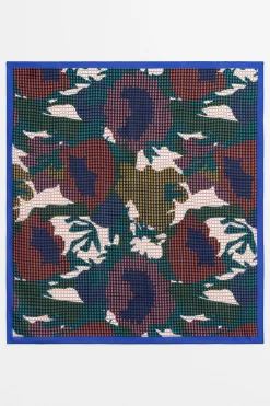 Halst Scarf|ELK Online