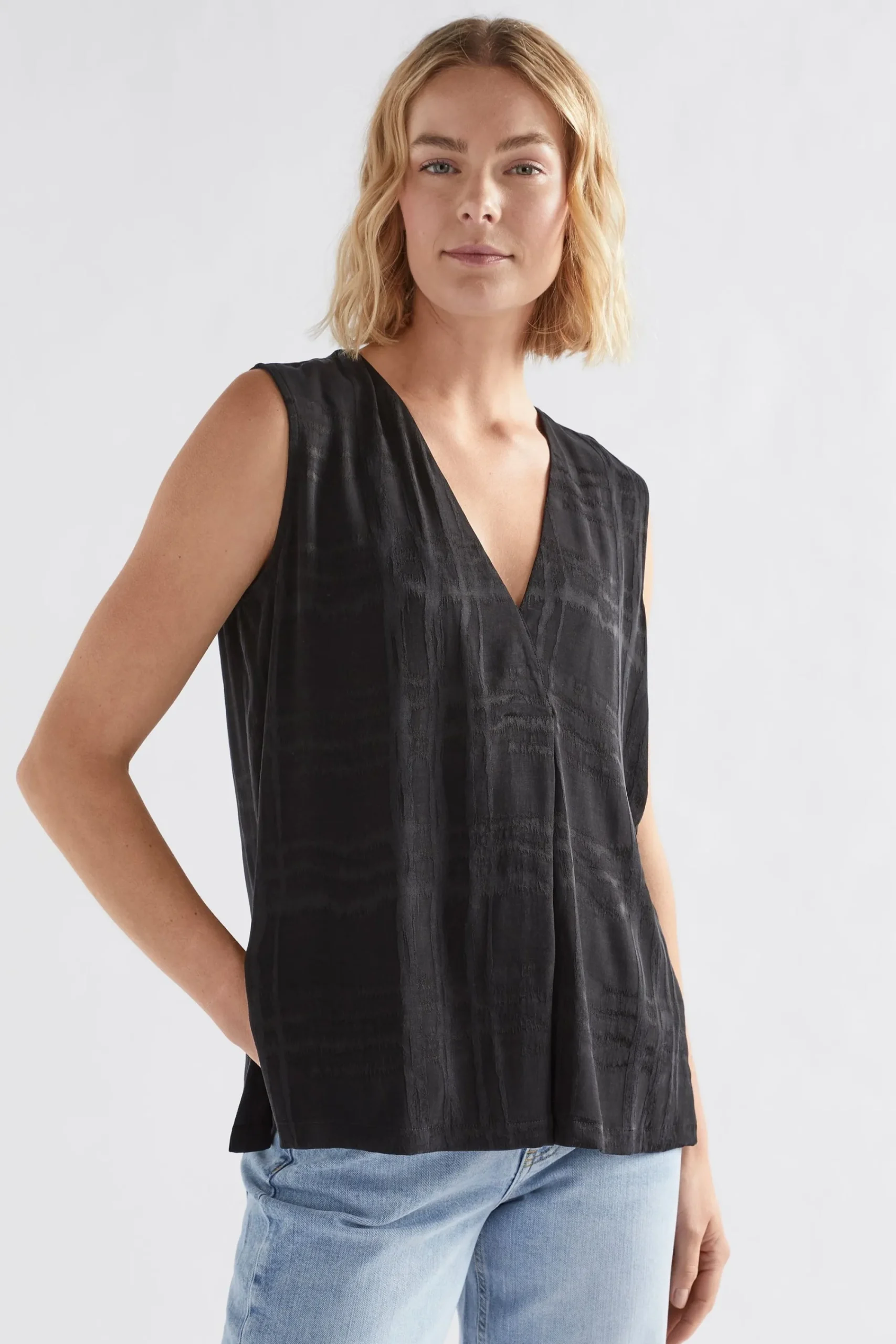 Linur Top|ELK Clearance