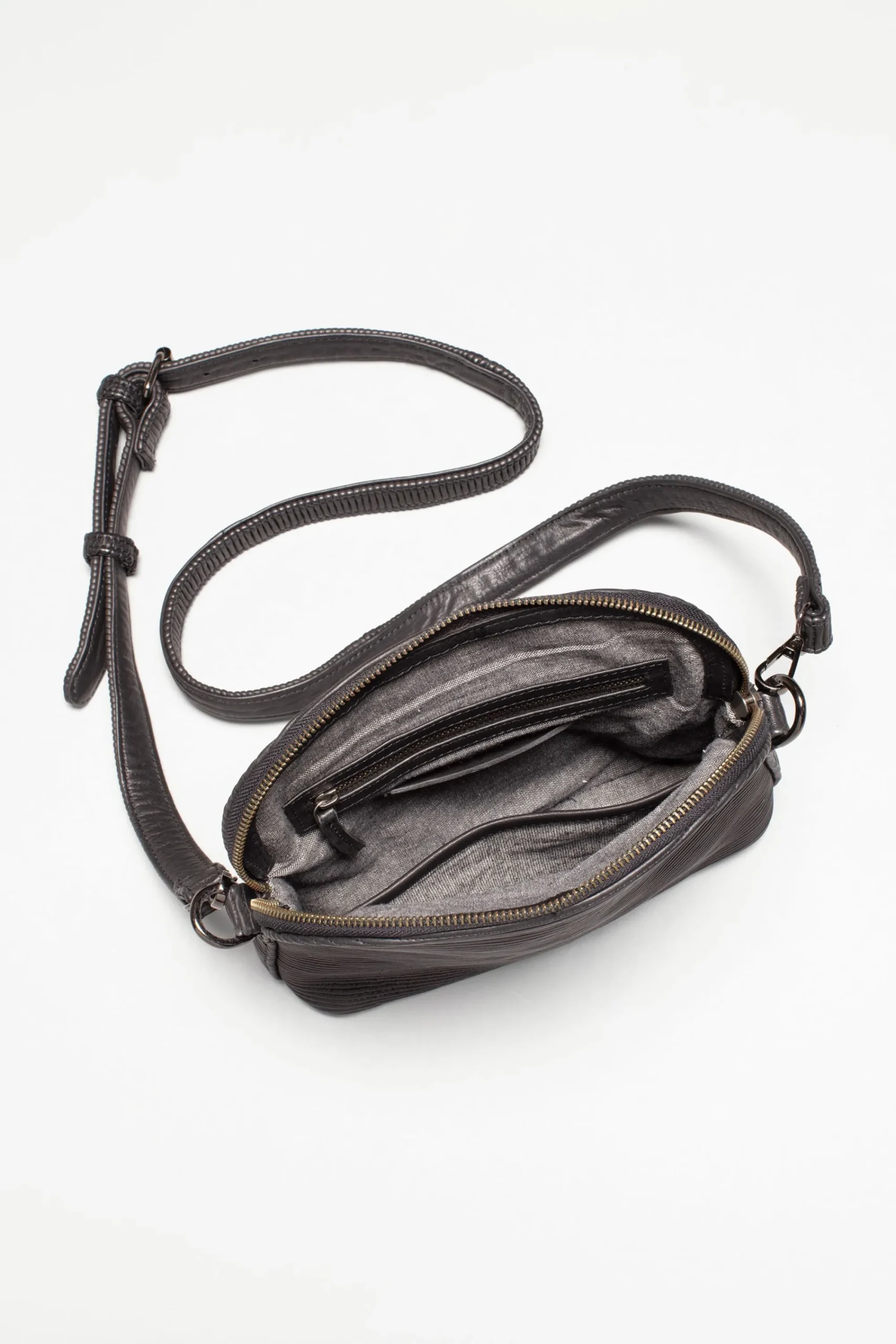 Lisser Crossbody Bag|ELK