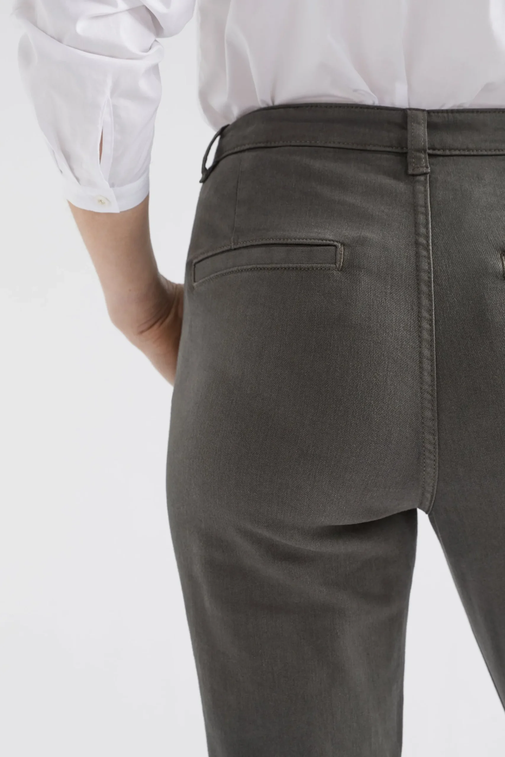 Mysa Jean|ELK Discount