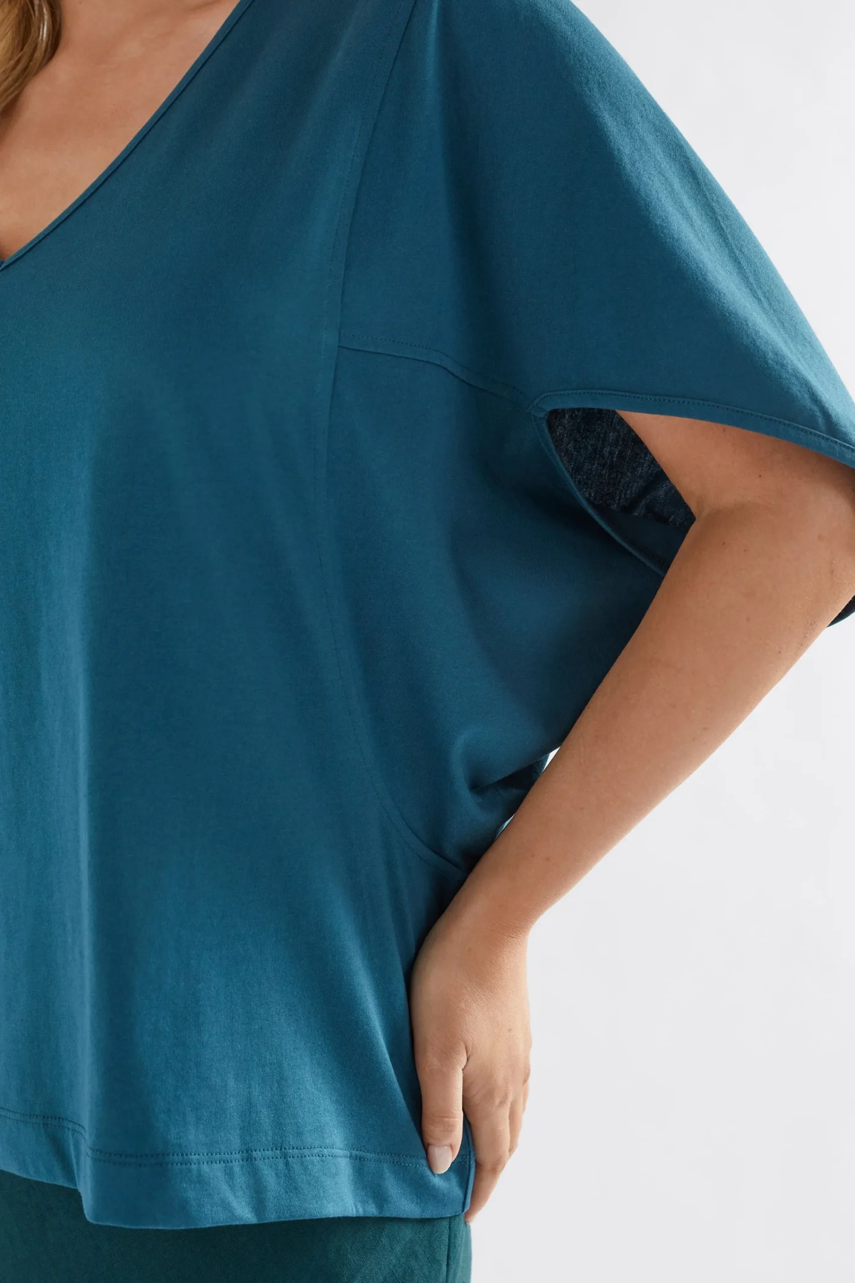 Nid Tee|ELK New