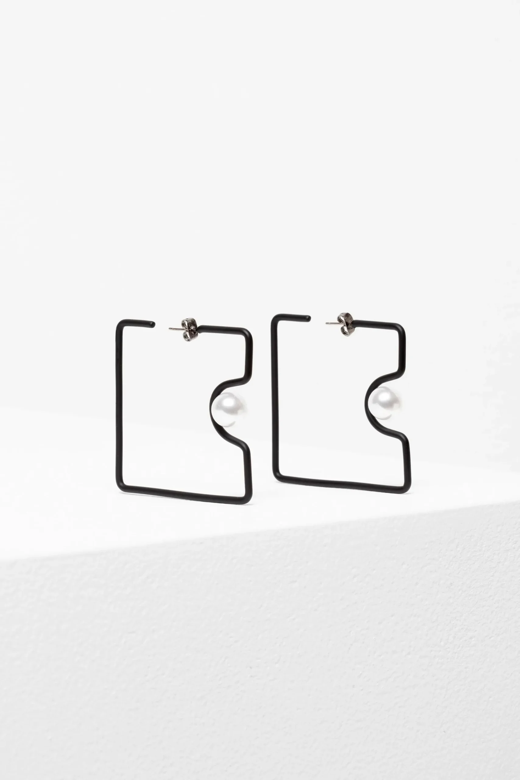 Osta Earring|ELK Outlet