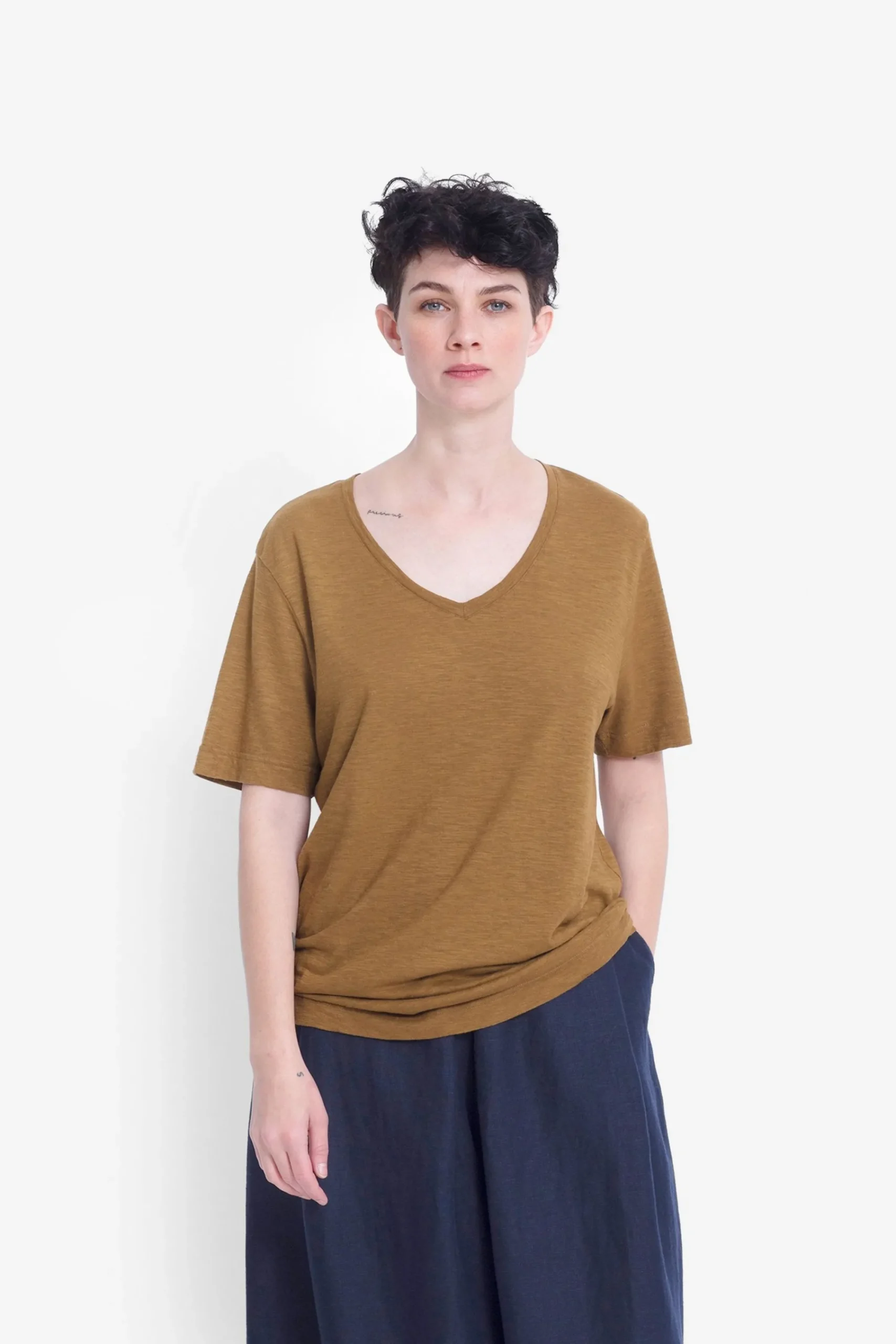 Ranell Tee|ELK Hot