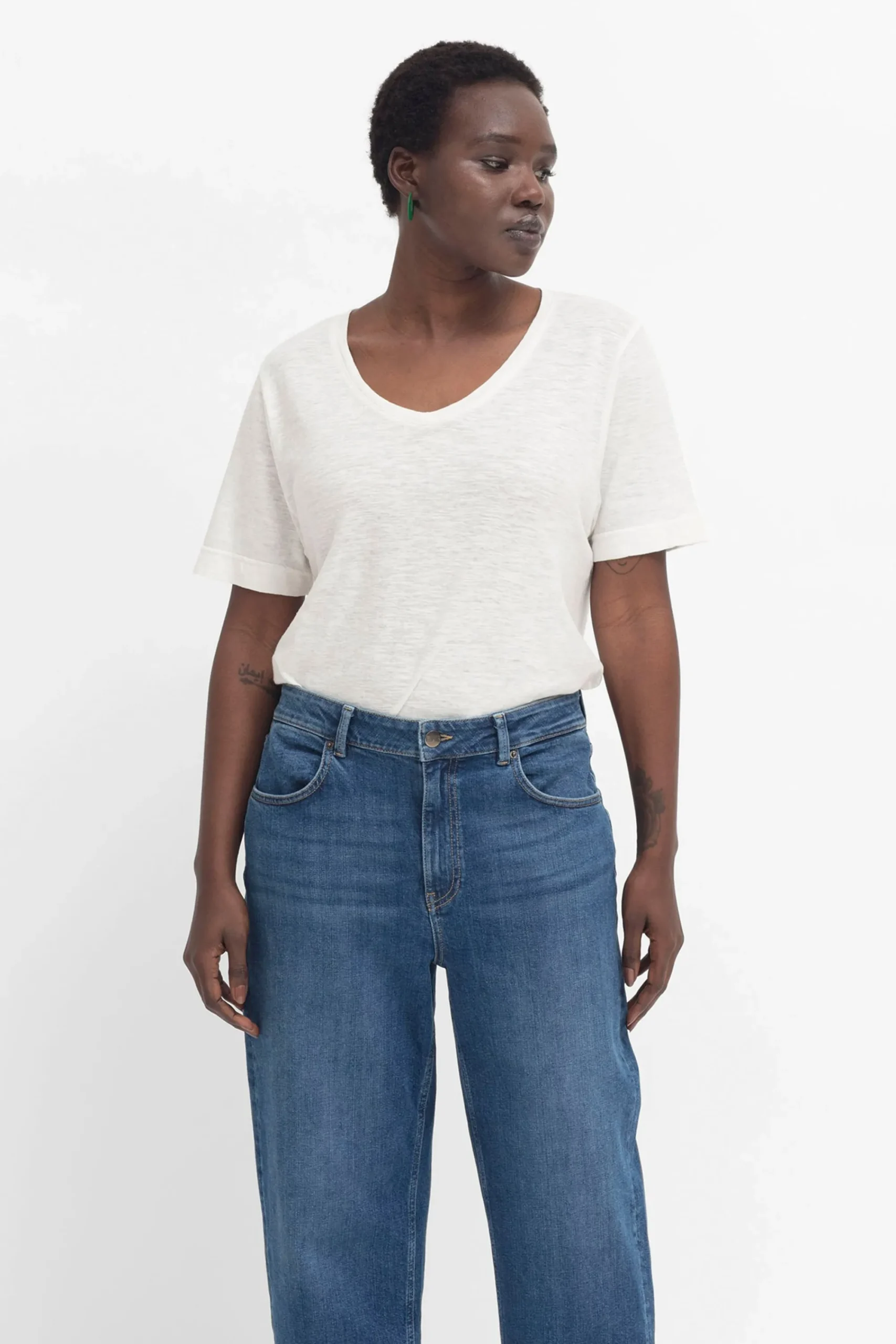 Ranell Tee|ELK Hot