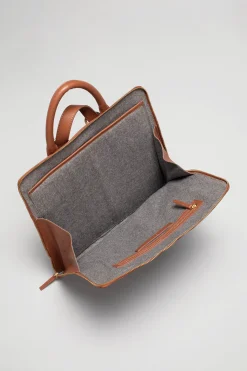 Sindal Backpack|ELK Online