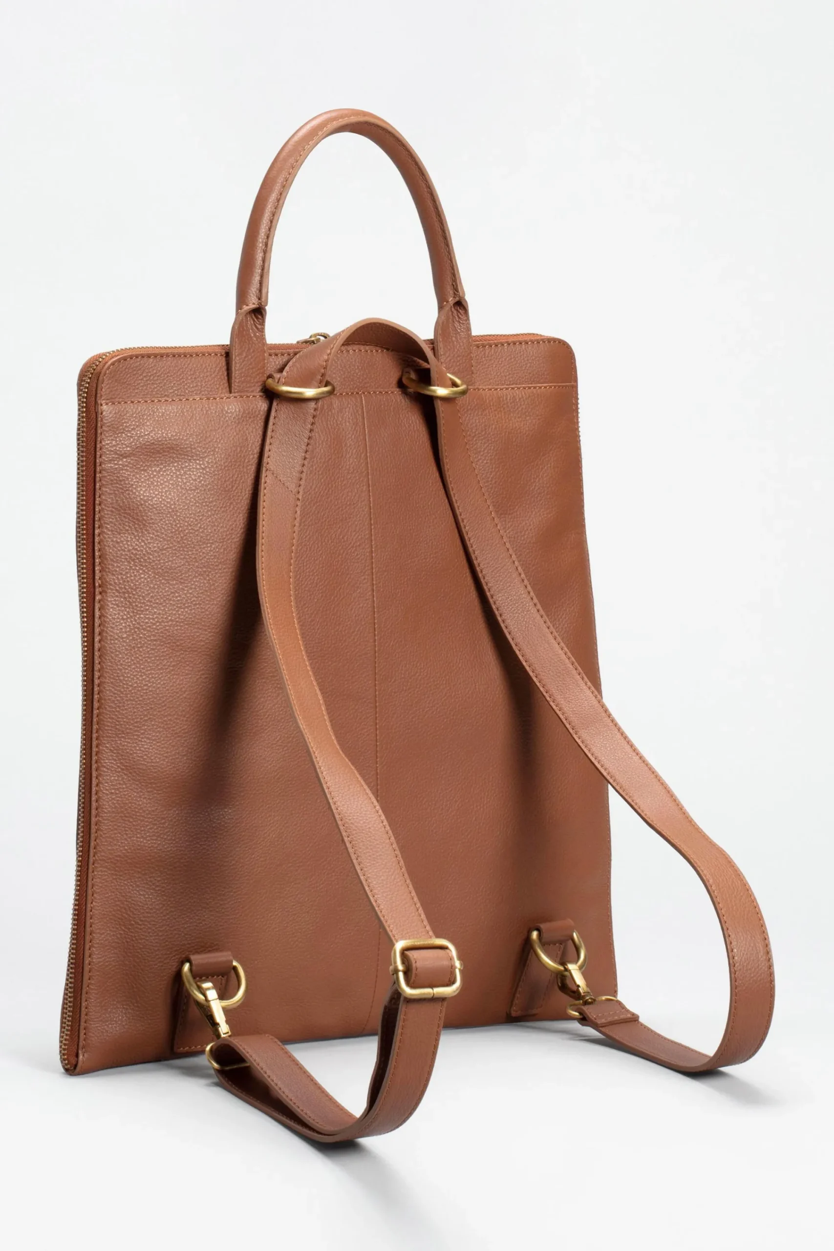Sindal Backpack|ELK Online