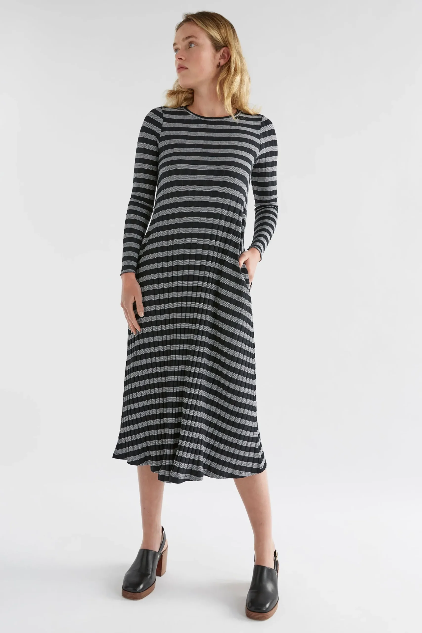 Skiva Dress|ELK Online