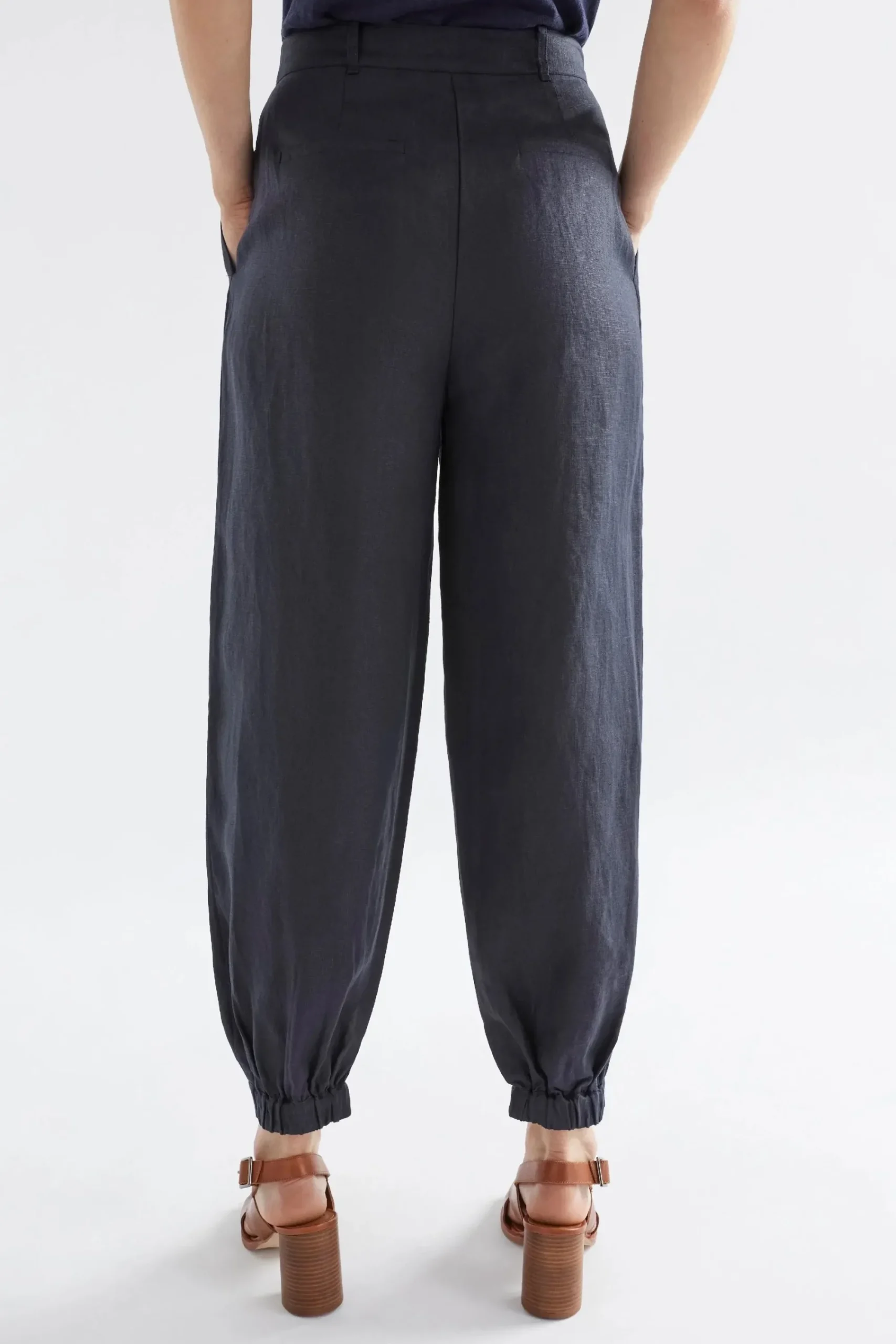 Taye Pant|ELK